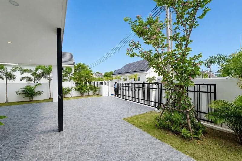 It’s hard to find better value than this! A detached home for under 7 million baht, Chon Buri (Pattaya), Poong, Bang Lamung (Pattaya), Chon Buri (Pattaya), 3 Bedrooms, 138 sqm, Single Detached House For Sale, by Patcharaporn Wongsachayo, 500517079 - DDproperty.com
