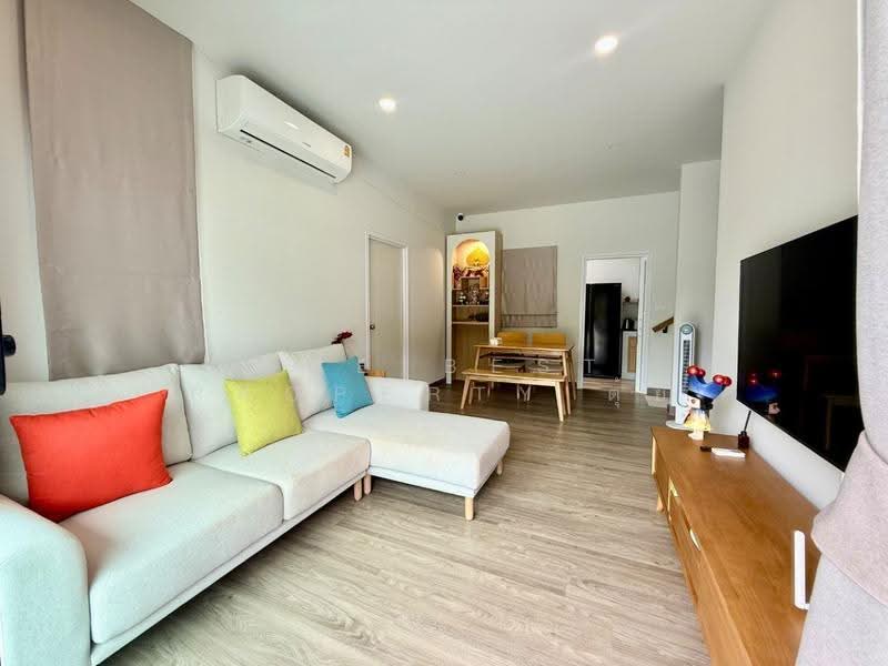 Britania Praksa Station : บริทาเนีย แพรกษา สเตชั่น, สมุทรปราการ, ถนนแพรกษา, แพรกษาใหม่, เมืองสมุทรปราการ, สมุทรปราการ, 150 ตร.ม., บ้านเดี่ยว ขาย, โดย The Best Property ตุ้ย, 500517098 - DDproperty.com