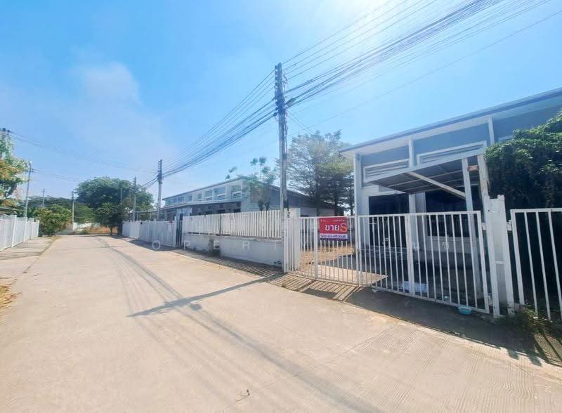 หมู่บ้านสวนสวรรค์ นครสวรรค์, Nakhon Sawan, Phra Non, Muang Nakhon Sawan, Nakhon Sawan, 2 Bedrooms, 100 sqm, Townhouse For Sale, by The Best Property เบ็นซ์, 500517102 - DDproperty.com