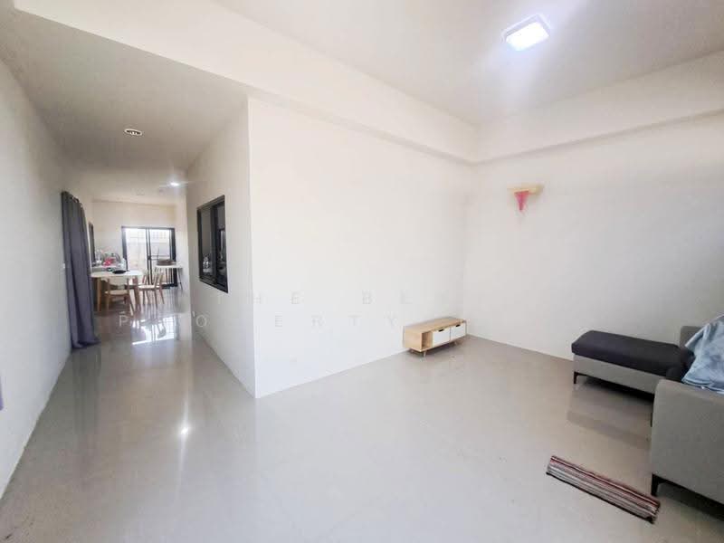 หมู่บ้านสวนสวรรค์ นครสวรรค์, Nakhon Sawan, Phra Non, Muang Nakhon Sawan, Nakhon Sawan, 2 Bedrooms, 100 sqm, Townhouse For Sale, by The Best Property เบ็นซ์, 500517102 - DDproperty.com