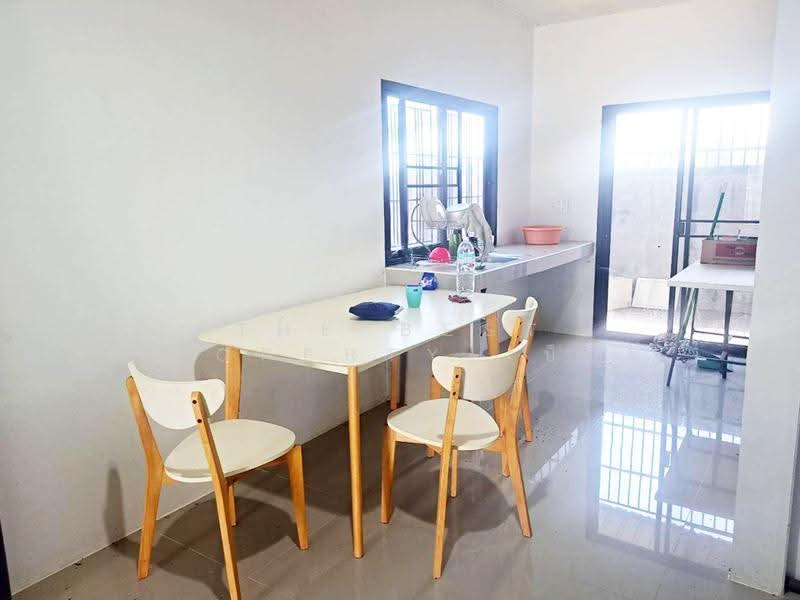 หมู่บ้านสวนสวรรค์ นครสวรรค์, Nakhon Sawan, Phra Non, Muang Nakhon Sawan, Nakhon Sawan, 2 Bedrooms, 100 sqm, Townhouse For Sale, by The Best Property เบ็นซ์, 500517102 - DDproperty.com