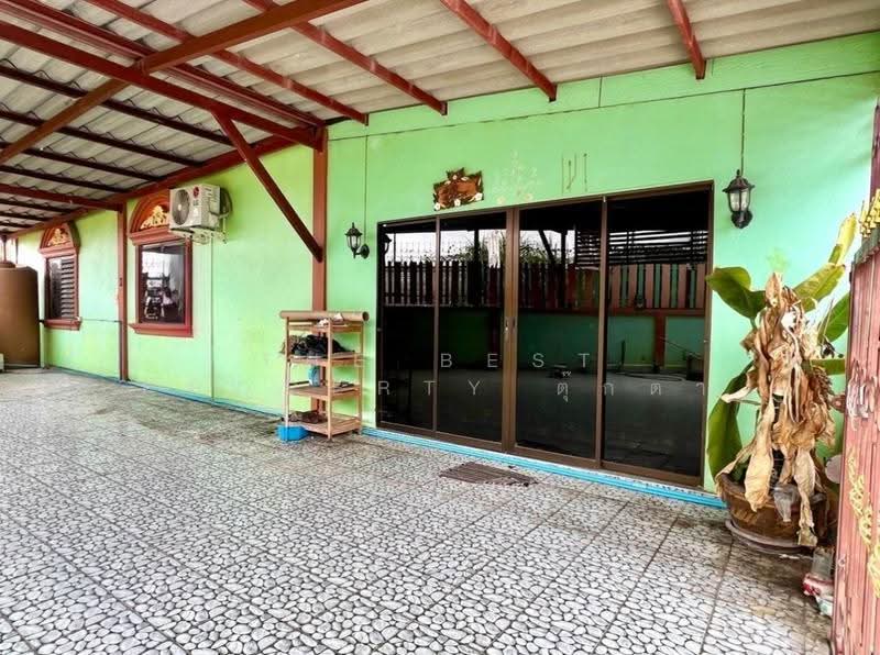 พูลพิศ วิลล่า 4 ชลบุรี, Chon Buri (Pattaya), Ban Bung, Chon Buri (Pattaya), 3 Bedrooms, 100 sqm, Townhouse For Sale, by The Best Property ตุ๊กตา, 500517118 - DDproperty.com