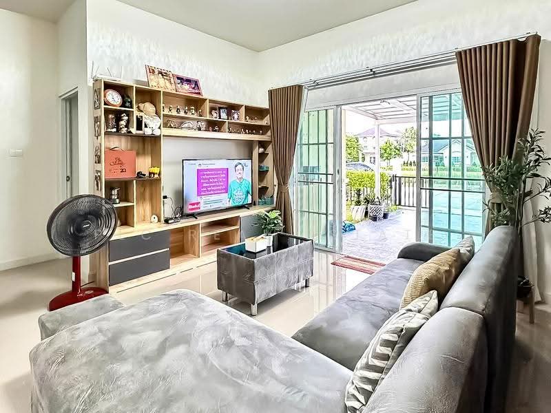 Stylish House for Sale Rong Po Pattaya 3 Bedrooms, Chon Buri (Pattaya), Nong Pru, Bang Lamung (Pattaya), Chon Buri (Pattaya), 3 Bedrooms, 188 sqm, Single Detached House For Sale, by PLC real estate, 500517133 - DDproperty.com