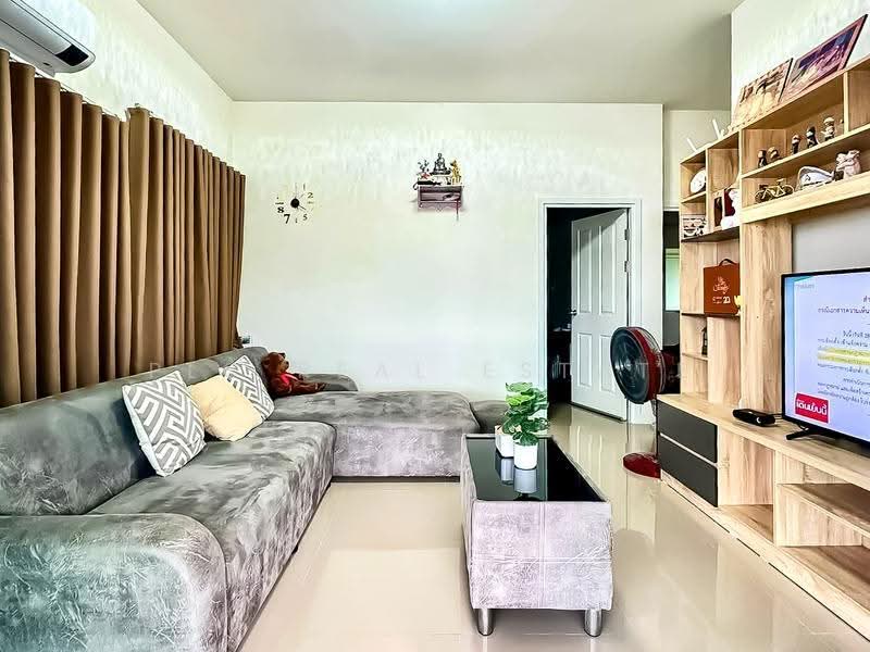 Stylish House for Sale Rong Po Pattaya 3 Bedrooms, Chon Buri (Pattaya), Nong Pru, Bang Lamung (Pattaya), Chon Buri (Pattaya), 3 Bedrooms, 188 sqm, Single Detached House For Sale, by PLC real estate, 500517133 - DDproperty.com