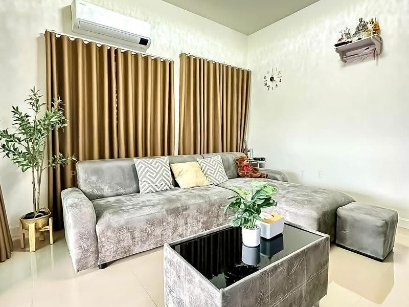 Stylish House for Sale Rong Po Pattaya 3 Bedrooms, Chon Buri (Pattaya), Nong Pru, Bang Lamung (Pattaya), Chon Buri (Pattaya), 3 Bedrooms, 188 sqm, Single Detached House For Sale, by PLC real estate, 500517133 - DDproperty.com