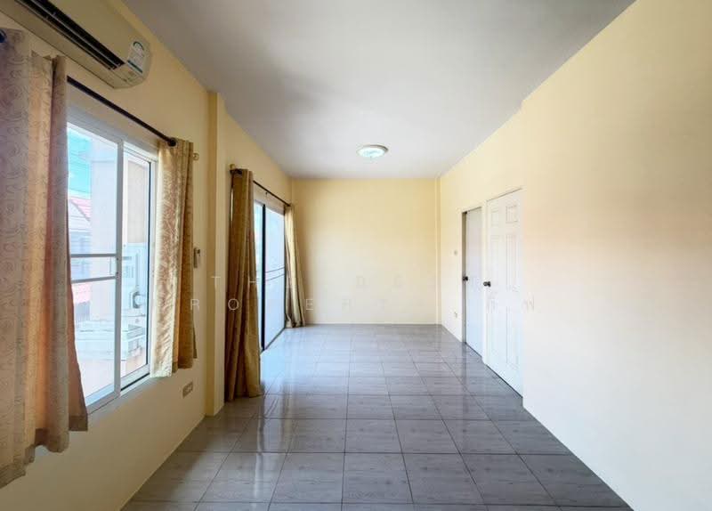 Wisatesuknakorn 16-Prachauthit 90, Samut Prakan, Soi Wiset Suk Nakorn Village Project 16, Pracha Uthit 90 Road, Ban Khlong Suan, Phra Samut Jadee, Samut Prakan, 3 Bedrooms, 100 sqm, Townhouse For Sale, by The Best Property กิ๊ฟ, 500517145 - DDproperty.com