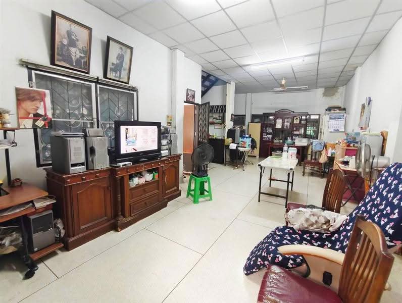 เรือนทอง บางซื่อ, กรุงเทพ, ถนนประชาชื่น, บางซื่อ, กรุงเทพ, 140 ตร.ม., ทาวน์เฮ้าส์ ขาย, โดย คุณ วารุณี นิราช (รุ้ง), 500517147 - DDproperty.com