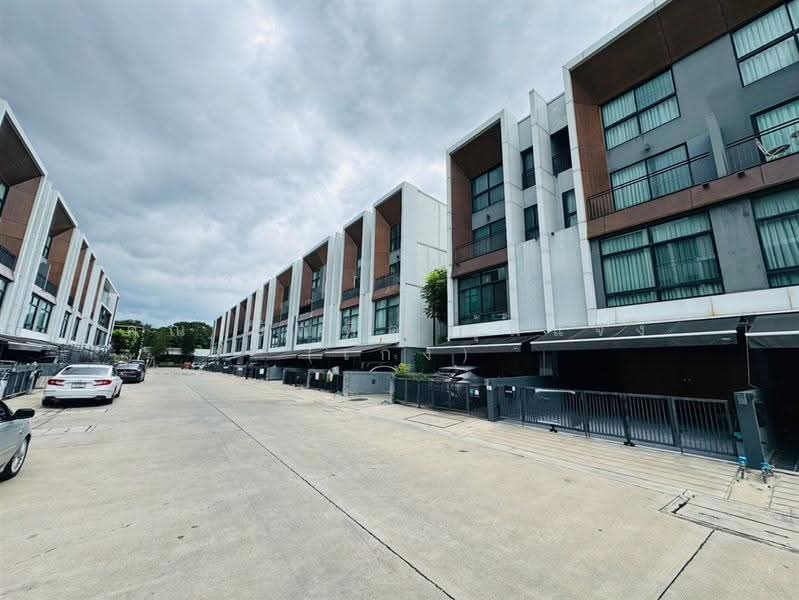 Arden Phatthanakan, Bangkok, Phatthanakan 20, Phatthanakan Road, Suan Luang, Bangkok, 3 Bedrooms, 160 sqm, Townhouse For Sale, by คุณ บัณฑิต คุ้มแจ้ง (เก่ง), 500517175 - DDproperty.com