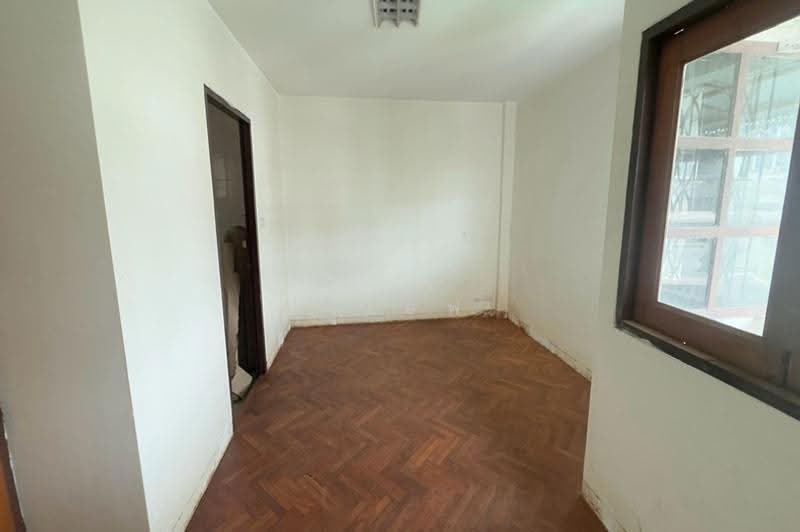 Regent 71 Place, Bangkok, Phra Kanong Nua, Watthana, Bangkok, 4 Bedrooms, 270 sqm, Townhouse For Sale, by คุณเอฟ, 500517177 - DDproperty.com