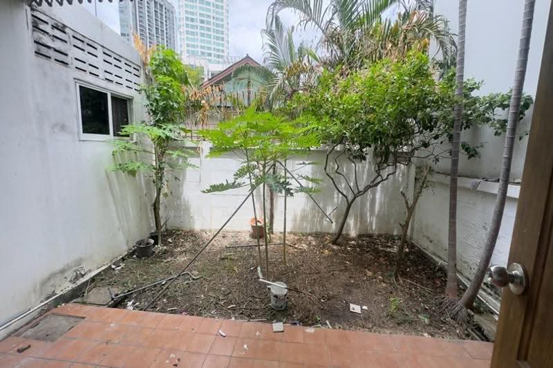 Regent 71 Place, Bangkok, Phra Kanong Nua, Watthana, Bangkok, 4 Bedrooms, 270 sqm, Townhouse For Sale, by คุณเอฟ, 500517177 - DDproperty.com