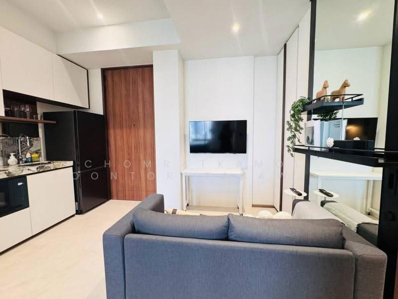 ROMM Convent, Bangkok, 42 Convent Road, Silom, Bang Rak, Bangkok, 1 Bedroom, 34 sqm, Condo For Rent, by Chomratkamol Soontorntarawong (Gor), 500517184 - DDproperty.com