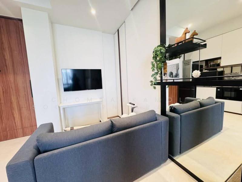 ROMM Convent, Bangkok, 42 Convent Road, Silom, Bang Rak, Bangkok, 1 Bedroom, 34 sqm, Condo For Rent, by Chomratkamol Soontorntarawong (Gor), 500517184 - DDproperty.com