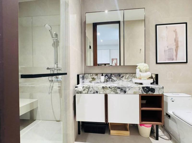 ROMM Convent, Bangkok, 42 Convent Road, Silom, Bang Rak, Bangkok, 1 Bedroom, 34 sqm, Condo For Rent, by Chomratkamol Soontorntarawong (Gor), 500517184 - DDproperty.com