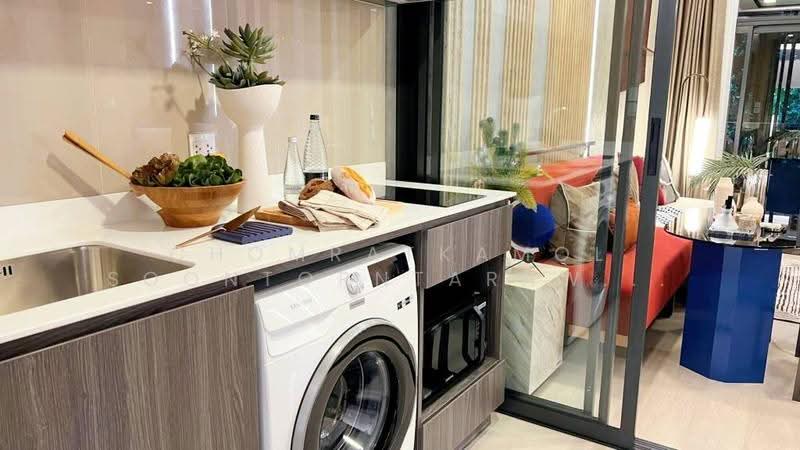Life Phahon-Ladprao, Bangkok, 996 Phahonyothin Road, Jom Phon, Chatuchak, Bangkok, 1 Bedroom, 35 sqm, Condo For Sale, by Chomratkamol Soontorntarawong (Gor), 500517198 - DDproperty.com