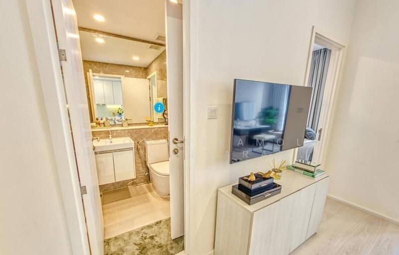 Mazarine Ratchayothin, Bangkok, Soi Phahonyothin 30, Phahonyothin Road, Chan Kasem, Chatuchak, Bangkok, 1 Bedroom, 42 sqm, Condo For Sale, by Chomratkamol Soontorntarawong (Gor), 500517209 - DDproperty.com