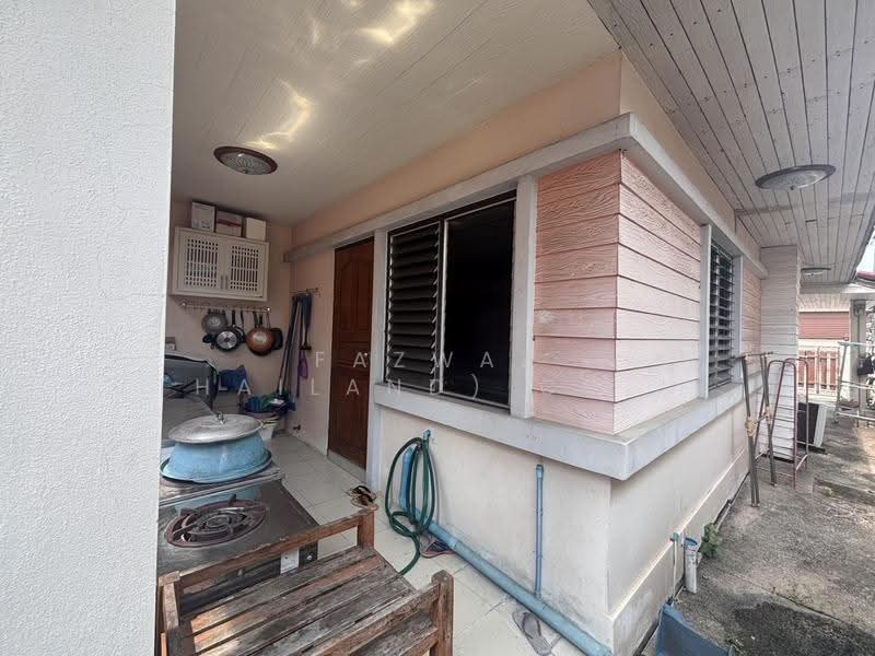 ขายบ้าน 2 ชั้น นวมินทร์ 70 คลองกุ่ม 4 ห้องนอน 196 ตร.ม. บ้านกว้างทำเลดี, กรุงเทพ, คลองกุ่ม, บึงกุ่ม, กรุงเทพ, 196 ตร.ม., บ้านเดี่ยว ขาย, โดย Fazwaz (Thailand) Co., Ltd., 500517217 - DDproperty.com