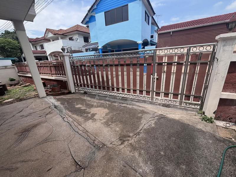 4-Bedroom House for Sale in Nawamin 70, Bangkok | 196 SQM 2-Storey Home, Bangkok, Khlong Kum, Bueng Kum, Bangkok, 4 Bedrooms, 196 sqm, Single Detached House For Sale, by Fazwaz (Thailand) Co., Ltd., 500517217 - DDproperty.com