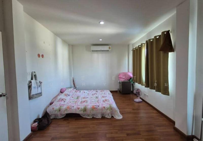 หมู่บ้านสุขุมวิท มอเตอร์เวย์ ท่าสะอ้าน-บางปะกง ฉะเชิงเทรา, Chachoengsao, Tha Sa-an, Bang Pakong, Chachoengsao, 3 Bedrooms, 150 sqm, Single Detached House For Sale, by The Best Property ปาล์ม, 500517246 - DDproperty.com
