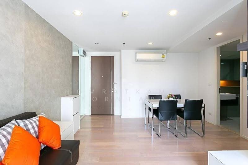 15 Sukhumvit Residences, Bangkok, Soi Sukhumvit 15, Khlongtoei Nua, Watthana, Bangkok, 1 Bedroom, 48 sqm, Condo For Sale, by Chomratkamol Soontorntarawong (Gor), 500517251 - DDproperty.com