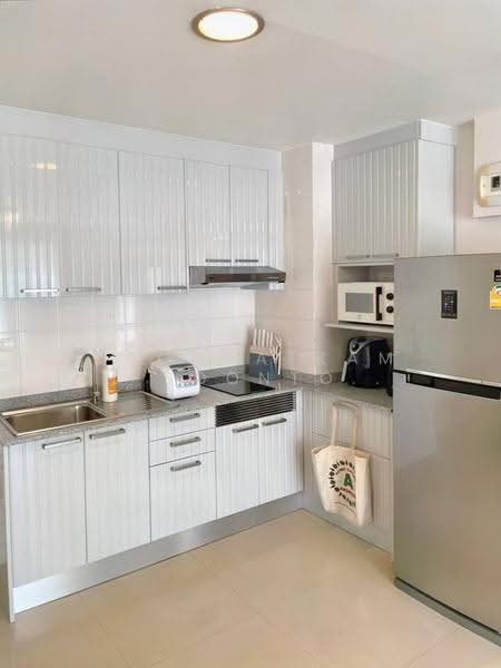 The Clover Thonglor Residence, Bangkok, Soi Sukhumvit 55, Khlong Tan Nua, Watthana, Bangkok, 2 Bedrooms, 70 sqm, Condo For Sale, by Chomratkamol Soontorntarawong (Gor), 500517258 - DDproperty.com