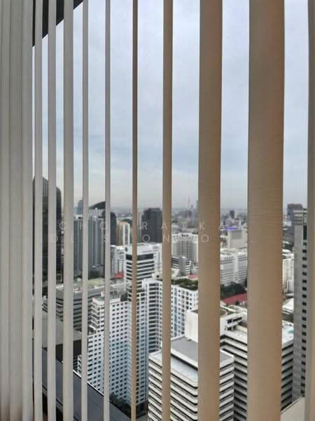 The Esse Asoke, Bangkok, 333 Soi Sukhumvit 21, Sukhumvit Road, Khlongtoei Nua, Watthana, Bangkok, 1 Bedroom, 47 sqm, Condo For Rent, by Chomratkamol Soontorntarawong (Gor), 500517279 - DDproperty.com