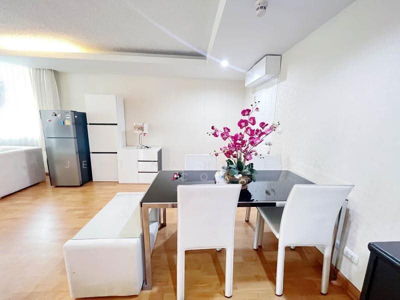 The Waterford Sukhumvit 50, Bangkok, 890 Soi Sukhumvit 50, Phra Kanong, Khlong Toei, Bangkok, 2 Bedrooms, 102 sqm, Condo For Sale, by Jentina Homes & Co, 500517308 - DDproperty.com