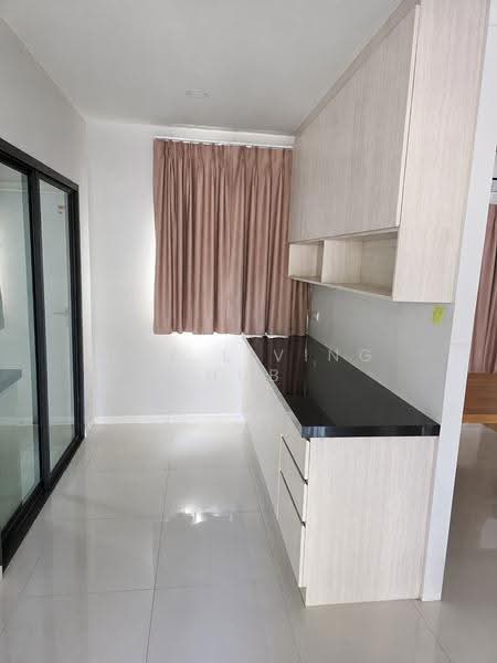 Britania Wongwaen Chatuchot : บริทาเนีย วงแหวน จตุโชติ, Pathum Thani, ถ. หทัยราษฎร์, Bung Kham Proi, Lam Luk Ka, Pathum Thani, 3 Bedrooms, 140 sqm, Semi-Detached House (Twin House) For Sale, by THE LIVING HUB, 500517316 - DDproperty.com