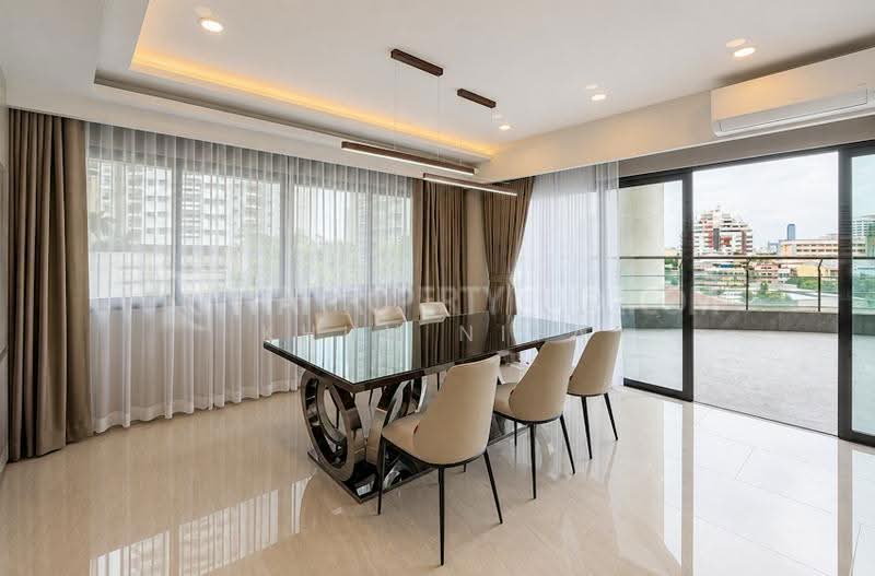 Le Raffine Sukhumvit 24, Bangkok, Soi Sukhumvit 24, Khong Tan, Khlong Toei, Bangkok, 3 Bedrooms, 371 sqm, Condo For Rent, by Khun Nita, 500517340 - DDproperty.com