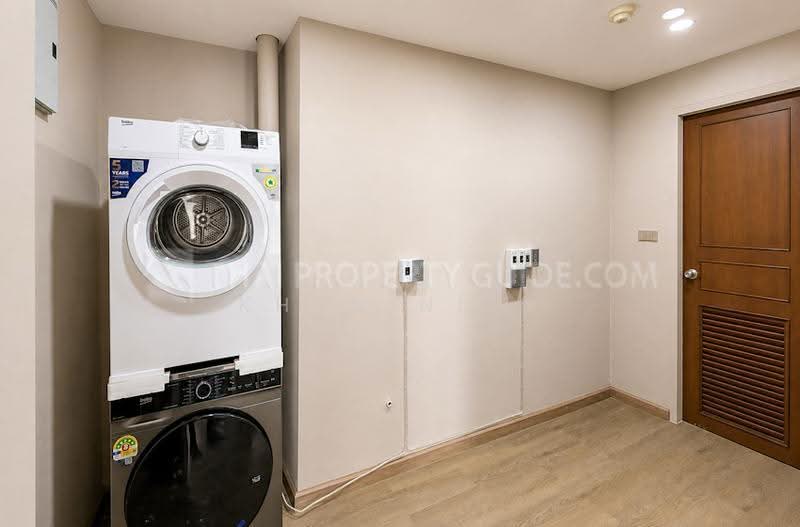 Le Raffine Sukhumvit 24, Bangkok, Soi Sukhumvit 24, Khong Tan, Khlong Toei, Bangkok, 3 Bedrooms, 371 sqm, Condo For Rent, by Khun Nita, 500517340 - DDproperty.com