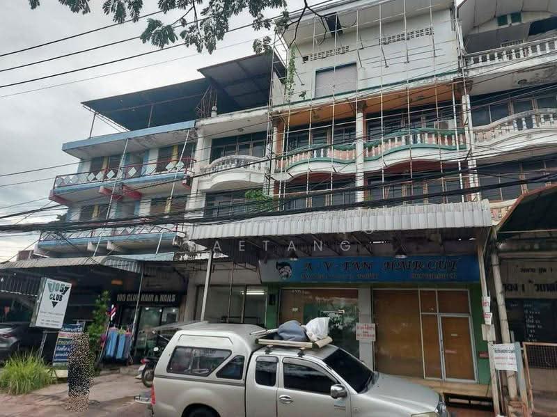 ขายอาคารพาณิชย์ 2 คูหา 4.5 ชั้น (มีลิฟท์ขนส่ง) ปากซอยจินตคาม เมืองอุดรธานี ติดกับ ม.ราชภัฏอุดร, อุดรธานี, มิตรภาพ, หมากแข้ง, เมืองอุดรธานี, อุดรธานี, 600 ตร.ม., ตึกแถว-อาคารพาณิชย์ ขาย, โดย Sirithong Saetang, 500517343 - DDproperty.com
