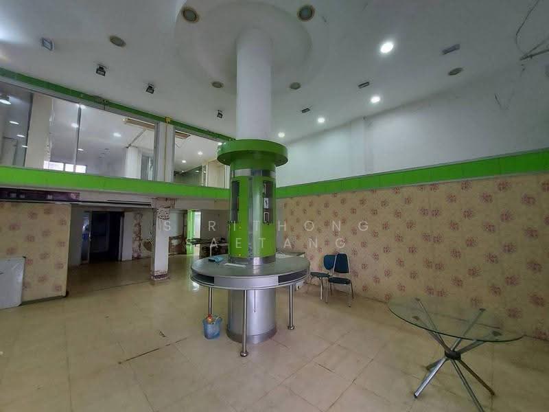 Commercial buildings 4.5 story (with cargo lift) Soi Chintakam, Mittraphap Road, Mueang Udon Thani, Udon Thani, มิตรภาพ, Mak Khaeng, Muang Udon Thani, Udon Thani, , 600 sqm, Shophouse For Sale, by Sirithong Saetang, 500517343 - DDproperty.com