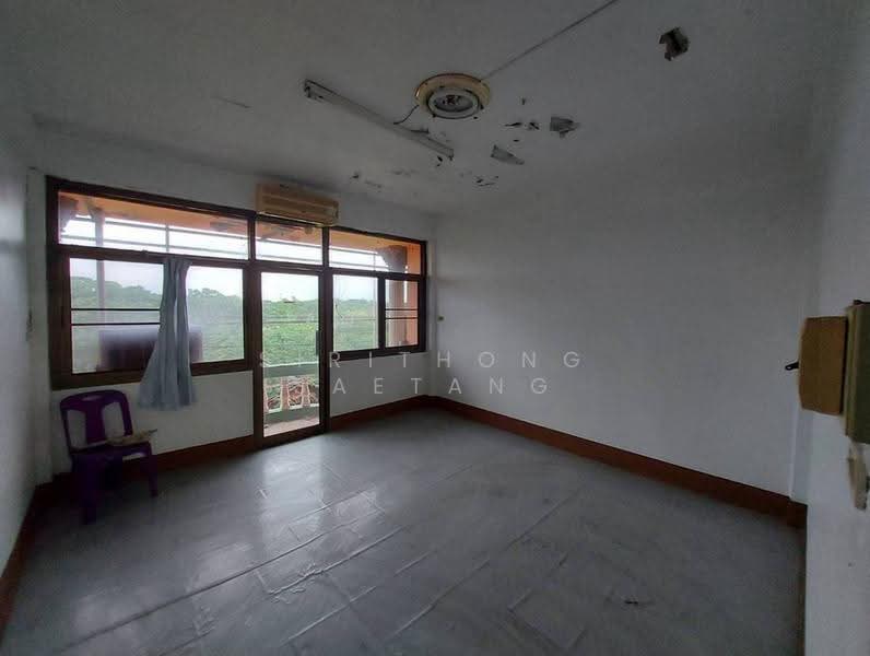 Commercial buildings 4.5 story (with cargo lift) Soi Chintakam, Mittraphap Road, Mueang Udon Thani, Udon Thani, มิตรภาพ, Mak Khaeng, Muang Udon Thani, Udon Thani, , 600 sqm, Shophouse For Sale, by Sirithong Saetang, 500517343 - DDproperty.com
