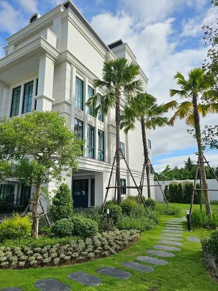 Luxury Pool Villa for Rent near Charoen Charoen Market, Rental Price: 120,000 THB / month No.13P011, Chiang Mai, San Klang, San Kamphaeng, Chiang Mai, 5 Bedrooms, 780 sqm, Single Detached House For Rent, by Baandeedee Chiangmai, 500517348 - DDproperty.com
