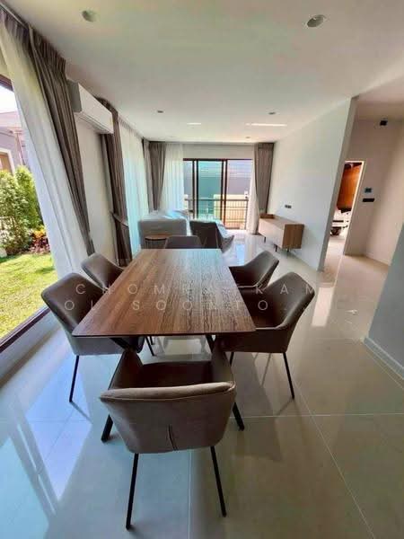 Burasiri Krungthep Kreetha, Bangkok, 95 Soi Pracha Ruam Chai, Hua Mak, Bang Kapi, Bangkok, 4 Bedrooms, 196 sqm, Single Detached House For Rent, by Chomratkamol Soontorntarawong (Gor), 500517356 - DDproperty.com