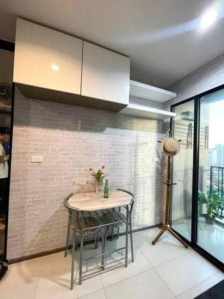 The Base Park East Sukhumvit 77, Bangkok, 99 Soi Pridi Banomyong 2, Phra Kanong Nua, Watthana, Bangkok, 1 Bedroom, 31 sqm, Condo For Sale, by Chomratkamol Soontorntarawong (Gor), 500517359 - DDproperty.com