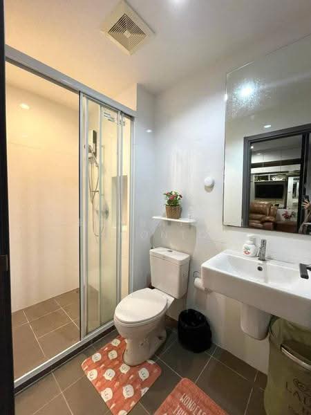 The Base Park East Sukhumvit 77, Bangkok, 99 Soi Pridi Banomyong 2, Phra Kanong Nua, Watthana, Bangkok, 1 Bedroom, 31 sqm, Condo For Sale, by Chomratkamol Soontorntarawong (Gor), 500517359 - DDproperty.com