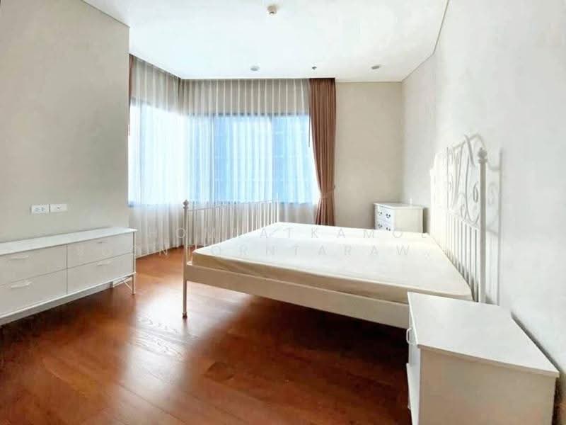 Bright Sukhumvit 24, Bangkok, Sukhumvit 24 Alley, Khong Tan, Khlong Toei, Bangkok, 2 Bedrooms, 93 sqm, Condo For Sale, by Chomratkamol Soontorntarawong (Gor), 500517364 - DDproperty.com