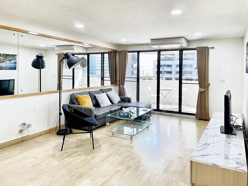 Floraville Condominium, Bangkok, 51 Pattanakarn, Suan Luang, Bangkok, 2 Bedrooms, 105 sqm, Condo For Sale, by Chomratkamol Soontorntarawong (Gor), 500517367 - DDproperty.com
