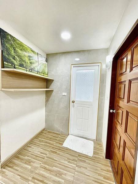 Floraville Condominium, Bangkok, 51 Pattanakarn, Suan Luang, Bangkok, 2 Bedrooms, 105 sqm, Condo For Sale, by Chomratkamol Soontorntarawong (Gor), 500517367 - DDproperty.com