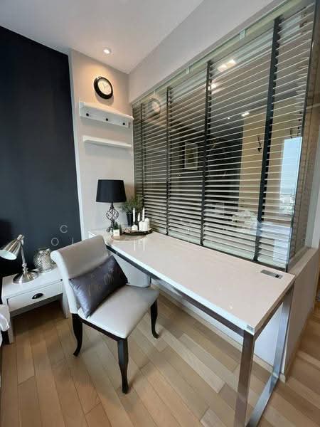 Siri At Sukhumvit, Bangkok, 902 Sukhumvit Road, Phra Kanong, Khlong Toei, Bangkok, 2 Bedrooms, 70 sqm, Condo For Sale, by Chomratkamol Soontorntarawong (Gor), 500517376 - DDproperty.com