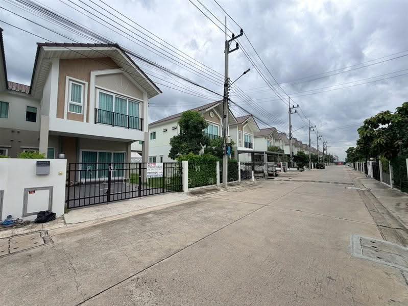 ศุภาลัย วิลล์ รังสิต คลองหลวง-คลอง 2, Pathum Thani, ถนนรังสิต-นครนายก, Khlong Song, Khlong Luang, Pathum Thani, 3 Bedrooms, 150 sqm, Semi-Detached House (Twin House) For Sale, by คุณ พรหมภัสสร เจริญเชื้อตาพระ (แพม), 500517380 - DDproperty.com