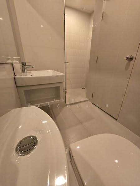 Life Asoke, Bangkok, Asoke-Dindang Road, Bang Kapi, Huai Khwang, Bangkok, 2 Bedrooms, 55 sqm, Condo For Rent, by วรกร สิทธิลู่ตระกูล, 500517382 - DDproperty.com