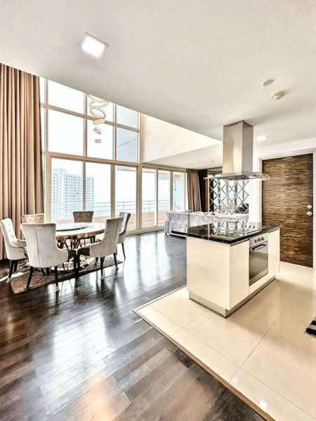 Watermark Chaophraya, Bangkok, Soi Charoennakorn 39-41, Charoennakorn Road, Bang Lam Phu Lang, Khlong San, Bangkok, 3 Bedrooms, 220 sqm, Condo For Sale, by Chomratkamol Soontorntarawong (Gor), 500517385 - DDproperty.com