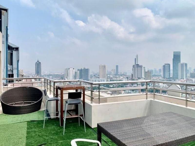 Watermark Chaophraya, Bangkok, Soi Charoennakorn 39-41, Charoennakorn Road, Bang Lam Phu Lang, Khlong San, Bangkok, 3 Bedrooms, 220 sqm, Condo For Sale, by Chomratkamol Soontorntarawong (Gor), 500517385 - DDproperty.com