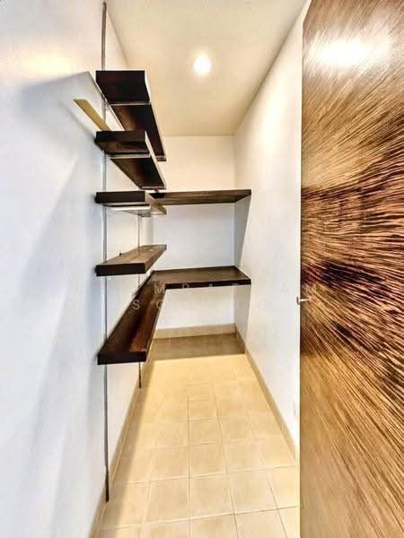 Watermark Chaophraya, Bangkok, Soi Charoennakorn 39-41, Charoennakorn Road, Bang Lam Phu Lang, Khlong San, Bangkok, 3 Bedrooms, 220 sqm, Condo For Rent, by Chomratkamol Soontorntarawong (Gor), 500517386 - DDproperty.com