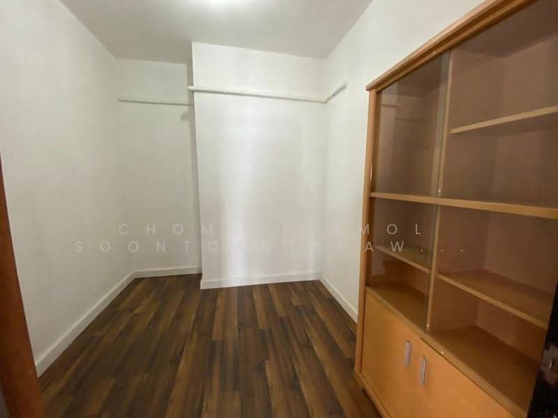 Royal Castle Sukhumvit, Bangkok, 30 Soi Sukhumvit 39, Khlongtoei Nua, Watthana, Bangkok, 3 Bedrooms, 167 sqm, Condo For Sale, by Chomratkamol Soontorntarawong (Gor), 500517391 - DDproperty.com