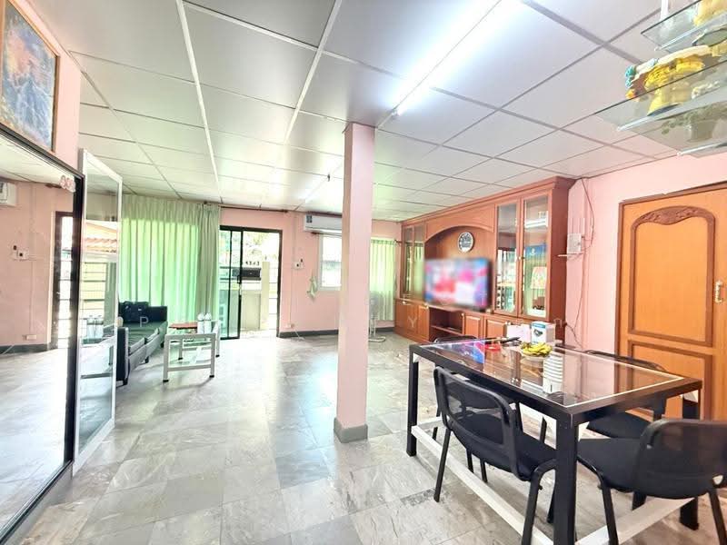 หมู่บ้านทรัพย์หิรัญ สุขุมวิท, สมุทรปราการ, บางเมือง, เมืองสมุทรปราการ, สมุทรปราการ, 150 ตร.ม., ทาวน์เฮ้าส์ ขาย, โดย The Best Property ตุ๊ก, 500517420 - DDproperty.com