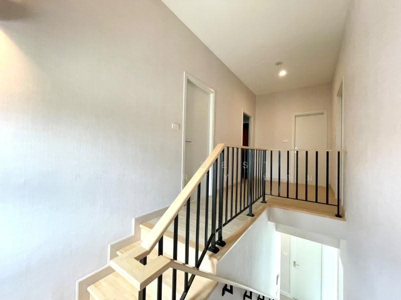 วี คอมพาวด์ รังสิต - วิภาวดี, Pathum Thani, Bang Yitho, Thanyaburi, Pathum Thani, 3 Bedrooms, 150 sqm, Semi-Detached House (Twin House) For Sale, by The Best Property ฟิล์ม, 500517437 - DDproperty.com