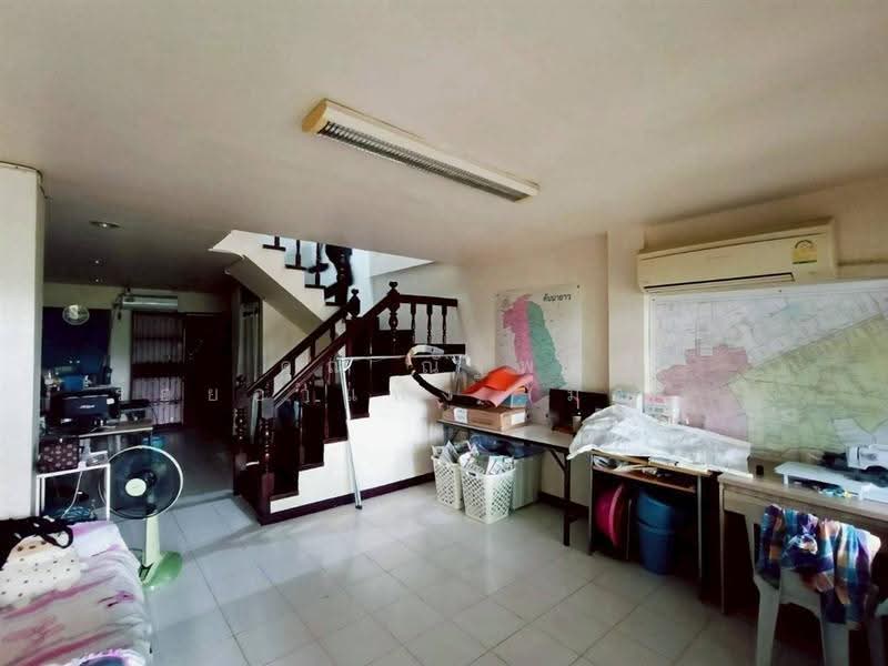 บ้านรังสิยา รามอินทรา74, กรุงเทพ, ถนนรามอินทรา, คันนายาว, กรุงเทพ, 140 ตร.ม., ทาวน์เฮ้าส์ ขาย, โดย คุณ ณัฐพล ร้อยอำแพง (มาร์ค), 500517472 - DDproperty.com