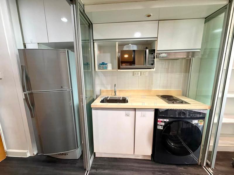 IDEO Morph 38, Bangkok, 88 Sukhumvit Road, Phra Kanong, Khlong Toei, Bangkok, 1 Bedroom, 35 sqm, Condo For Rent, by ธนาภรณ์ วันทะมาตย์, 500517481 - DDproperty.com